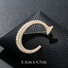 26pcs Pearl Letter Brooch Pins, Vintage Clothing Decorative Accessories, Anti-Slip Fastener Accessory