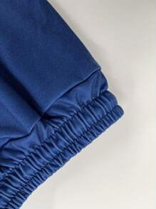 European And American Style Men's Casual Short Sleeve Round Neck T-Shirt Set, Geometric Print Design, Short Sleeve T-Shirt Top With Casual Long Pants Set