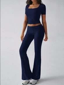 女士两件套运动休闲纯色性感修身方领短袖上衣微七分裤套装