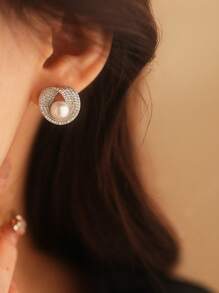 Zirconia Round Pearl Earrings For Women Personality Asymmetric Stud Earring Elegant High Sense Simple Jewelry Wedding Girl Ladies' Daily Party Accessories, Fashionable Jewelry, Best Friend Gifts - Silver - View 10