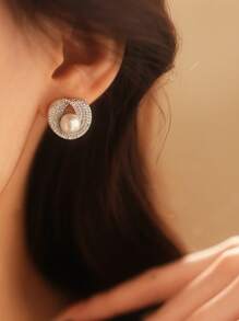 Zirconia Round Pearl Earrings For Women Personality Asymmetric Stud Earring Elegant High Sense Simple Jewelry Wedding Girl Ladies' Daily Party Accessories, Fashionable Jewelry, Best Friend Gifts - Silver - View 5