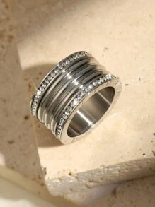 1 pieza Anillo de acero inoxidable con rhinestones de diseño exagerado de moda