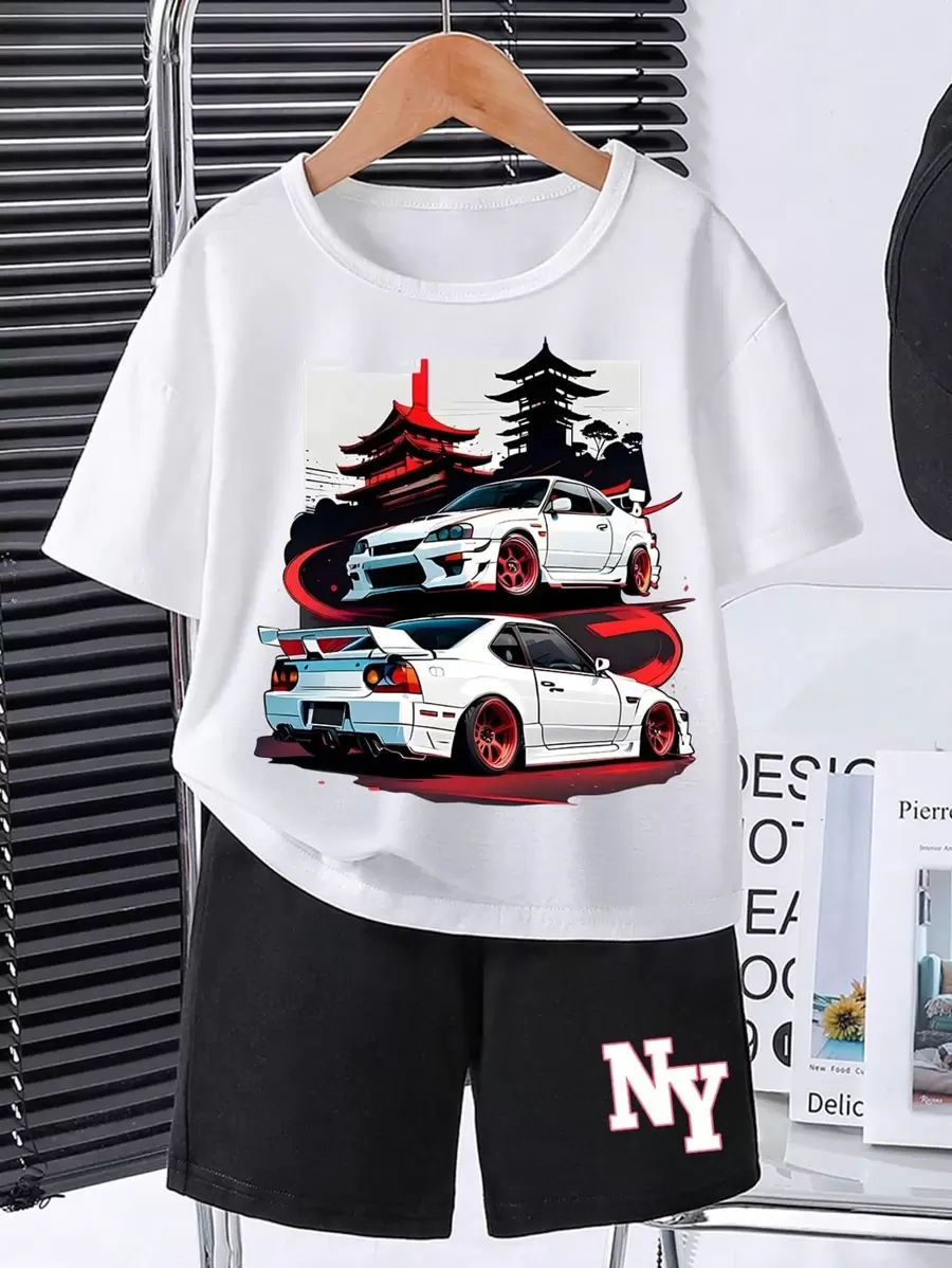 青少年男孩汽车图案印花圆领短袖 T 恤和短裤套装