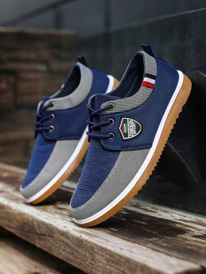 Zapatos casuales de caña baja para hombre para caminar al aire libre por la calle, zapatillas retro antideslizantes, cómodas y transpirables para todas las estaciones