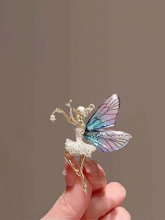 1pc Enamel Painted Butterfly Brooch For Women, Korean Fashion Versatile Elegant Brooch Decoration For Suits, Sweaters, Trinket Scene Fashion Accessories, Fashion Gifts, Personalized Products, Quality Women's Brooch Dress Accessories Pin For Clothes Bag Charm Backpack For School Office Accessories Shirts Jacket Jewelry Christmas Halloween Clothes Pin Funny Cute Teacher Gifts