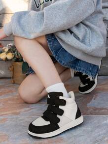 1 Pair Spring Style Black & White Fashion Kids Sports Casual Sneakers