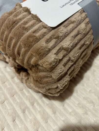 Manta/Cobija para Cama Suave Cálida Ligera Tela Polar. Conija para el Dormitorio. Medida 200x230cm.