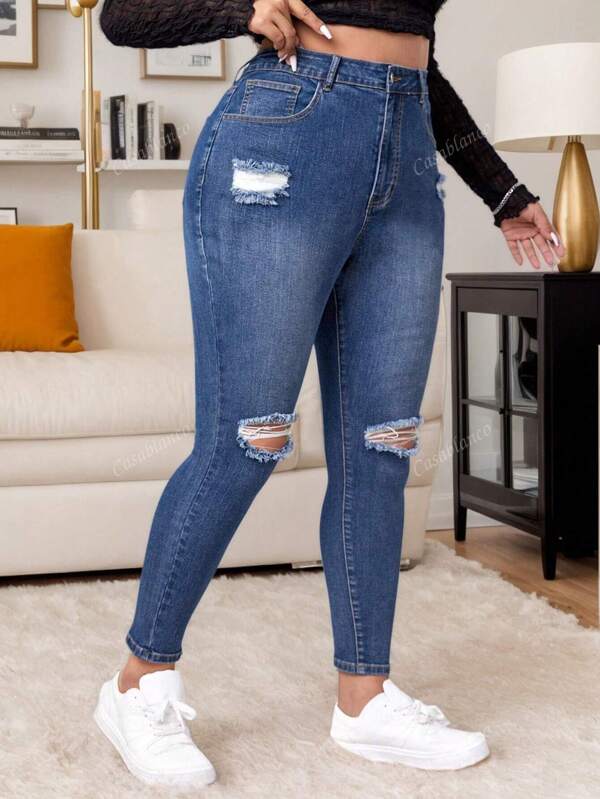 Jeans skinny de mezclilla azul elástica de cintura alta y rasgados de talla grande, Pantalones Vaqueros pitillo ajustados de talla grande en azul desgastados, Jeans ajustados con lavado desgarro crudo