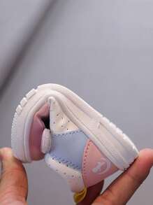 New Style Hook And Loop Design Fashionable Casual Sports White Shoes, PU Leather Upper Waterproof TPR Soft Sole Anti-Slip Comfortable Infant & Toddler Walking Shoes, 1 Pair Suitable For 1-4 Years Old Boys And Girls, Indoor/Outdoor, All Seasons