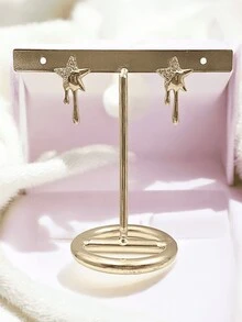 1 Par De Pendientes De Estrella Derretida Varita Mágica Con Decoración De Diamantes De Imitación Diseño De Viento Fresco Simetría Pendientes Neutros Avanzado 2 Piezas De Pendientes Con Diseño Geométrico Estilo Coreano Y Europeo, Elegantes Y Modernos En Forma De Estrella De Cinco Puntas Y Gota Decoraciones Para Las Orejas Aretes Clásicos De Estrella Para Mujer, Joyería De Moda Coreana Aretes De Tuerca, Accesorios De Joyería De Lujo Aretes De Botón Diseño Encantador, Dulce Y Elegante Con Gota De Aceite De Estrella Que Se Derrite Y Decoración De Piedras De Imitación, Joyería Avanzada Para Mujer Par De Aretes Asimétricos Con Diamantes De Imitación En Forma De Estrella Y Luna, Modernos Y Elegantes, Adecuados Para Uso Diario, Festivales Y Fiestas 1 par de pendientes de botón de circonita cúbica con forma de estrella asimétricas de moda, regalo único de cumpleaños y Día de San Valentín para mujeres en vacaciones Pendientes de estrella de gotas con perlas AR73 - Dorado y perla - Ver 8