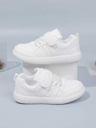 1 双儿童运动鞋，男童/女童低帮白色运动鞋，春秋季新款休闲轻便透气防滑跑步鞋