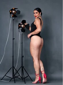 BODY PRETO REGATA DECOTE V Lisa Gola Careca Decote em V nas Costas Fresco e Elegante