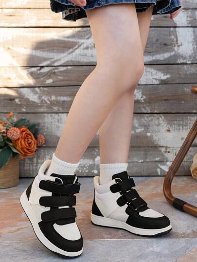 1 Pair Spring Style Black & White Fashion Kids Sports Casual Sneakers