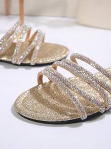 女士时尚镶钻一脚蹬凉鞋，百搭平底沙滩凉鞋，适合约会、购物、派对、通勤、度假、休闲穿着