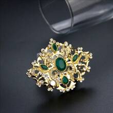 1 Stück goldfarbene türkische traditionelle Brosche für Frauen, Kristall-Schal-Nadel mit Cut Out ausgeprägtem arabischem Blumenmuster, Braut-Hochzeits-Party-Accessoire, Geschenk für Sie