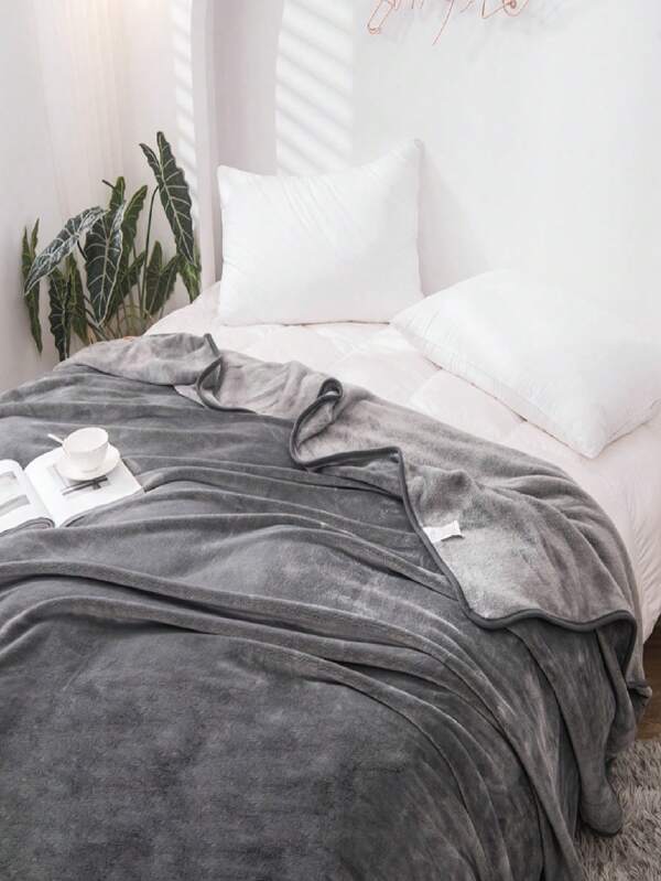 1pc Simples Cor Sólida Macio e Aconchegante Cobertor de Flanela, Adequado para Quarto e Sala de Estar, Todas as Estações