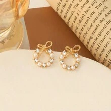 2 Pairs Diamond, Pearl & Bow Decorated Unique Circle Earrings, Suitable For Women Day-To-Day Wear