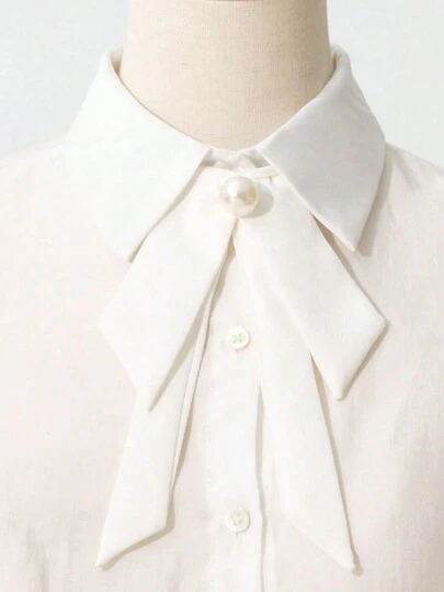 1件仿珍珠经典领结，可拆卸领口，简约时尚，适合日常休闲穿着，也可用于圣诞装饰。