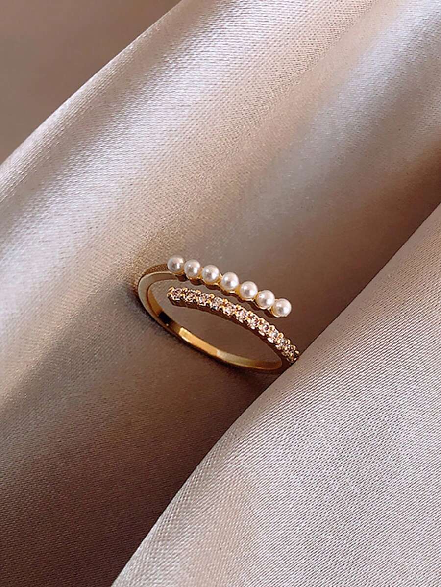 1 件时尚简约人造珍珠和水晶镶嵌开口戒指，适合女性日常和节日佩戴