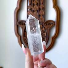 1pc Stunning Clear Quartz Tower,Energy Balance, Healing Stones Pillar-Polished Transparent Hexagonal Pillar ,Home Deacoration Stone,Holiday Ornament,The Best Choice For Crystal Collectioner ,The Preferred Gift For Family, Friends, And Elders During Festivals