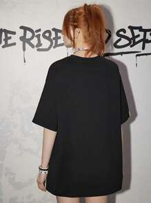 EWHGirls Trip 2022 Women's What Happens On The Girls Trip T-Shirt - Black - View 2