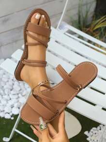 2025 Wiosna/Lato Nowe Modne Sandały, Płaskie Tkane Plażowe Odkryte Palce Casualowe Rzymskie Sandały, Kolor Czarny/Zielony/Brązowy