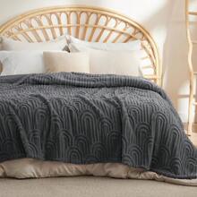 Fleece Throw Blanket For Couch Sofa Bed - Super Soft Twin Blankets For Men Women, Cute Cozy Blanket For Girls Lightweight Fuzzy Comfy Textured Flannel Blanket Warm Plush Throw Blankets For Couch, Sofa, Bed