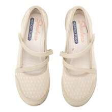 Skechers Women's Lightweight Casual Shoes, Athletic Sneakers 100354-NAT, Size 37 And Above Please Order 0.5 Size Down