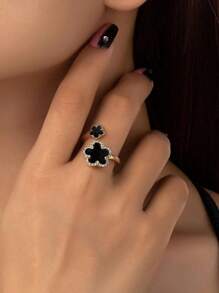 1pc Exquisite Lucky Four Leaf Clover Ring Ladies Jewelry For Women 925 Sterling Silver Birthday Ring Fine Jewelry For Girls Birthday Prom Party Gifts