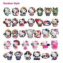 Sanrio Set casuale di 12/30 pezzi di ciondoli decorativi per scarpe, decorazioni in PVC per scarpe e borse da spiaggia, accessori per scarpe, idea regalo per compleanni, Natale, San Valentino, feste di Ognissanti