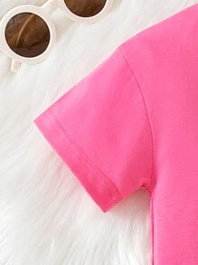 2 Stücke/Set Kleine Mädchen Lässig Strick Buchstaben Muster Kurzarm Rundhals Asymmetrischer Saum Top und Sport Leggings Set, geeignet für täglichen & Outdoor Gebrauch, Frühling/Sommer