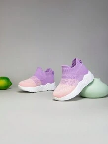 New Kids Casual Lightweight Breathable Mesh Slip-On Outdoor Sports Shoes, Soft Sole, Anti-Slip, Suitable For All Seasons