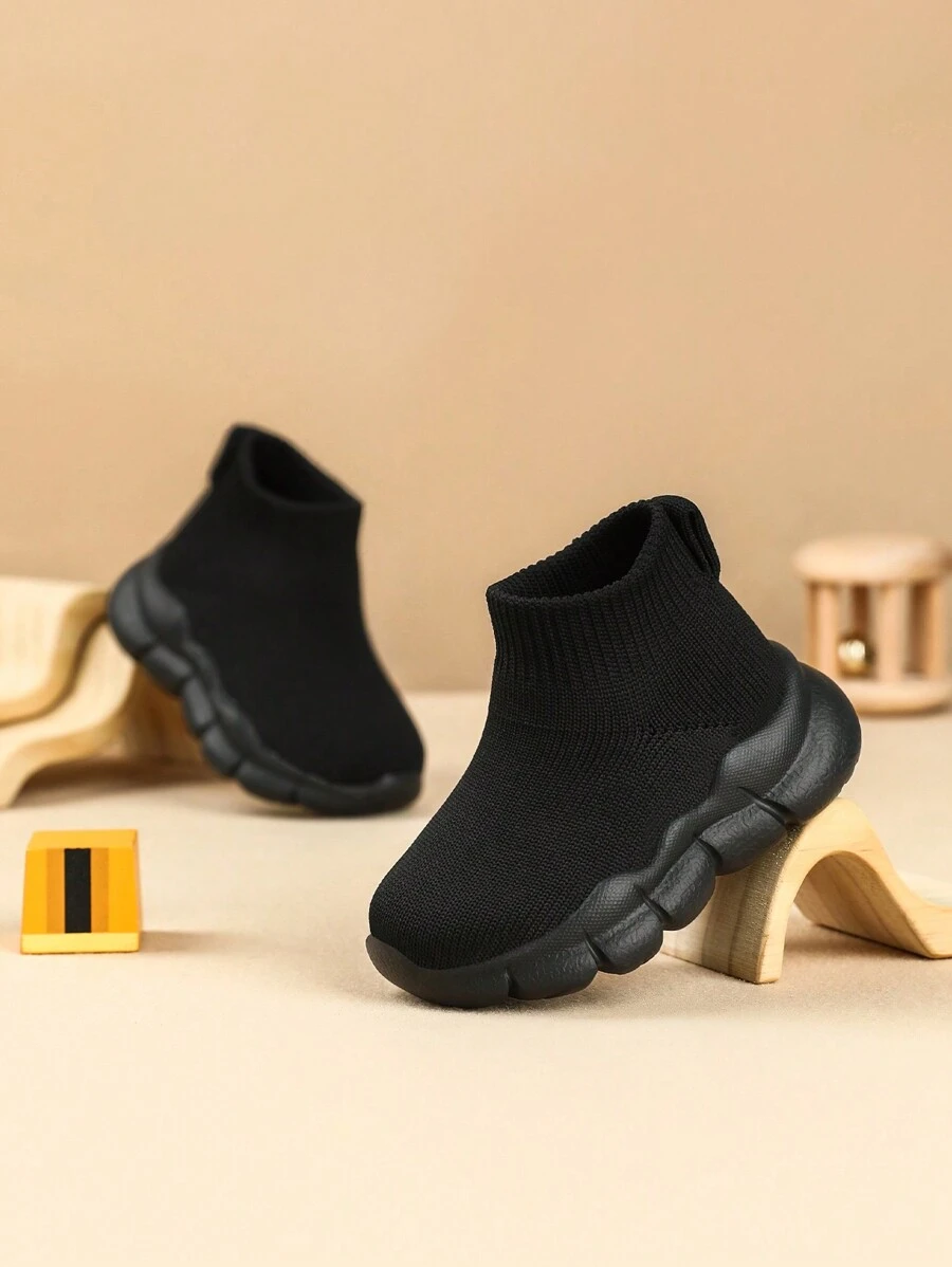 Baby Soft Bottom Anti-Slip Socks Shoes, Fashion Slip-On, Lightweight Walking Shoes - Black - View 1