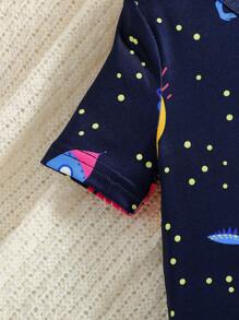 Ensemble pyjama d'été pour tout-petits garçons avec haut à manches courtes et short, imprimé de lettres qui brillent dans le noir (brille sous lumière UV)
