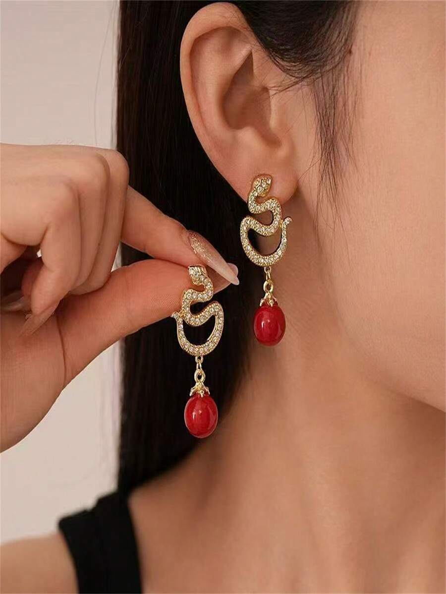 1 对独特高端红珍珠龙耳钉