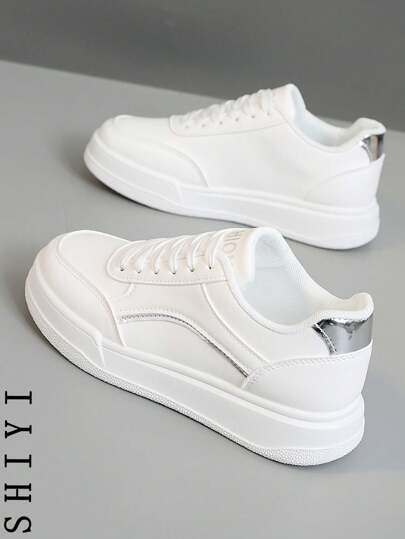 女靴，女鞋，黑色靴子，女士运动鞋，棕色靴子，女士冬靴，乐福鞋，银色鞋，黑色鞋，女士白色鞋，厚底靴