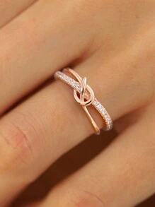 BALMORA Anillo Vintage De Plata S925 Con Sencilla Circonita Cúbica Dorada Rosa Para Mujeres Y Niñas Con Un Encantador Estilo Retro De Doble Nudo Elegante Para Bodas Y Compromisos. Un Pequeño Declaración Elegante Y Regalo De Joyería Para Novias.