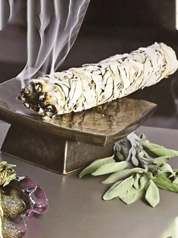 1pc Incense White Sage Bundle California Incense Sticks For Home Cleaning Aromatherapy Meditation, Natural California White Sage Incense, Incense Ayurvedic Air Purifier For Home, Office And Store Gifts Birthday Graduation