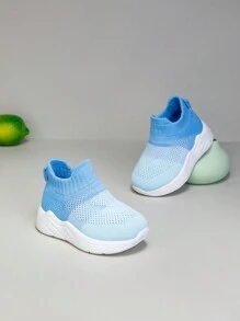 Nuevos zapatos deportivos casuales de malla transpirable para niños, diseño de ajuste con un solo toque, suela suave y cómoda, para todo el año