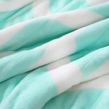 VENTIMI Electric Heated Blanket Throw, Heating Blanket With 5 Heat Settings & 3 Hours Auto-Off Timer, Warm Flannel Sherpa Heated Throw For Winter, Overheat Protection, 50''*60'', Machine Washable - 綠色 - 查看 6