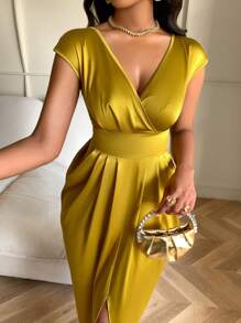 AIJ Amarilo 女士新款秋冬优雅派对、晚宴、婚礼、情人节金色V领褶皱缎面泡泡裙 - 黃色 - 查看 4