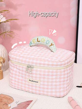 DAONIAO 1pc Plaid Fabric Pink Letter Print Makeup Bag With Embroidered Handle, Multi-Functional Travel Cosmetic Storage Pouch, Gift For Valentine's Day, Makeup Bags, Cosmetic Bag, Makeup Organiser, Travel, Makeup Pouch, Bag, Vanity, Make Up Pouch, Travel Essentials, Pouch Bag, Make Up Bags, Travel Essential, Vanity Accessories, Small Makeup Bag, Cosmetic Bag, Travel Essential, Large Capacity, Large Makeup Bag,Christmas Gifts,Pouch,Travel,Gifts For Women Travel Essential,Pouch,Clutch / Small Handbag, Makeup Organizer,Makeup Organize,Pouch,Brush Holder,Mini Pouch,Large Capacity Pouch,Gifts For Women,Christmas Gifts,Gift Ideas For Women