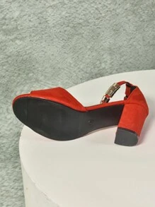 Novo tamanho 34-45 para mulheres de baixa estatura, moda para encontros, festa, salto grosso, minimalista, tiras, veludo, sandálias versáteis