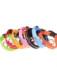 Coleira retrátil reflexiva com amortecedor para cães e gatos, cor aleatória, para animais de estimação, uso em carro, 1 peça