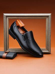 New Style Loafers, Fashionable And Simple Patent Leather Bright Surface Splice Pointed Toe Shoes, Soft And Comfortable Breathable Slip-Resistant Slip-On Casual Shoes, Perfect For Dancing Parties, Graduation Ceremonies, Weddings And Other Casual Occasions For Men