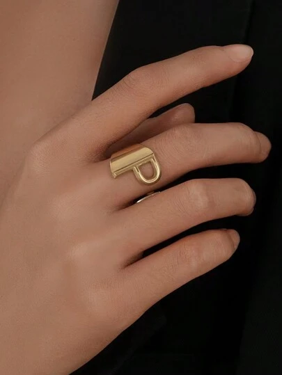 1pc Women's Fashionable Vintage 26 Letter Stainless Steel Open Ring