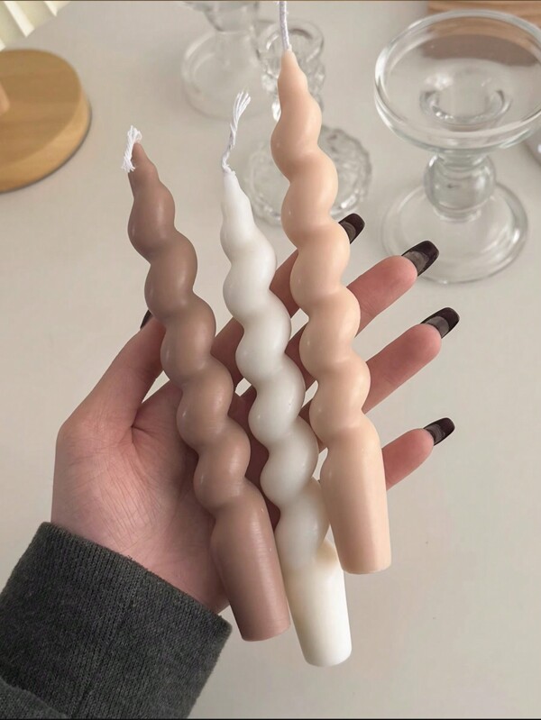 2pcs Decorative Aromatherapy Twisted Candle Sticks, High-Quality Soy Wax, & Smokeless Candles For Home, Room, Wedding, Tabletop, Aromatherapy Gift Gifts Birthday Graduation