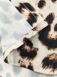 European Fashion Cowboy Style Casual Long Sleeve Collared Button-Up Shirt With Geometric Pattern Print, Classic Design