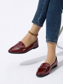 女士平底方头乐福鞋，休闲轻便一脚蹬平底鞋 - 酒紅色 - 查看 1
