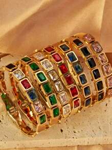 2 pièces Bracelets-joncs élégants et classiques avec zirconias carrés colorés, bracelets-joncs en acier inoxydable avec zirconias cubiques 5A sertis en forme de trèfle, idéaux pour les anniversaires, les fêtes, les cadeaux de la Fête nationale d'Arabie saoudite pour les femmes, les filles et les mères
